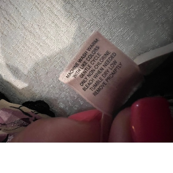 Victoria's Secret Angels Lace Floral Swiss Dot Nightie Small - Picture 6 of 8